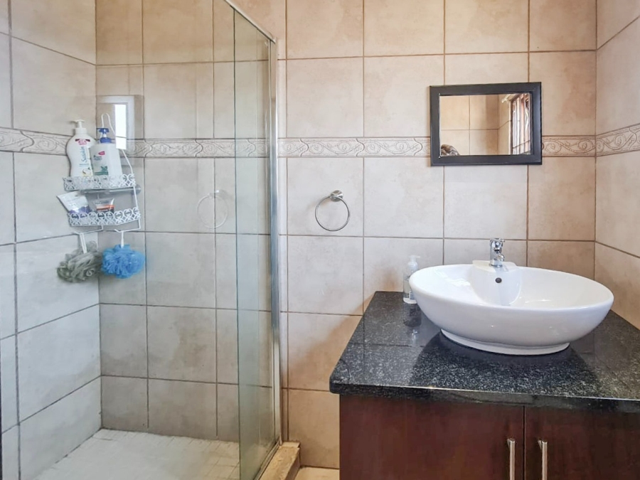3 Bedroom Property for Sale in Melodie North West